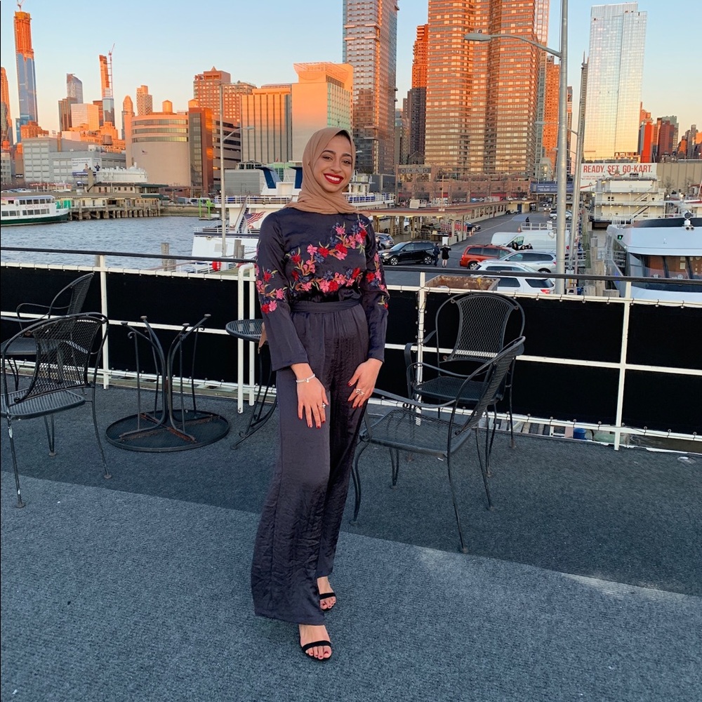 Meet your Posher, Maryam